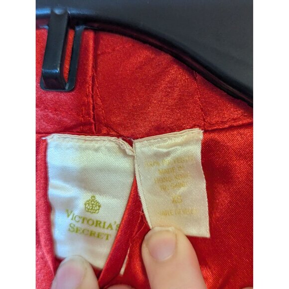 Vintage Victorias Secret Quilted Red Satin Robe With Tie Belt M READ - Picture 6 of 8